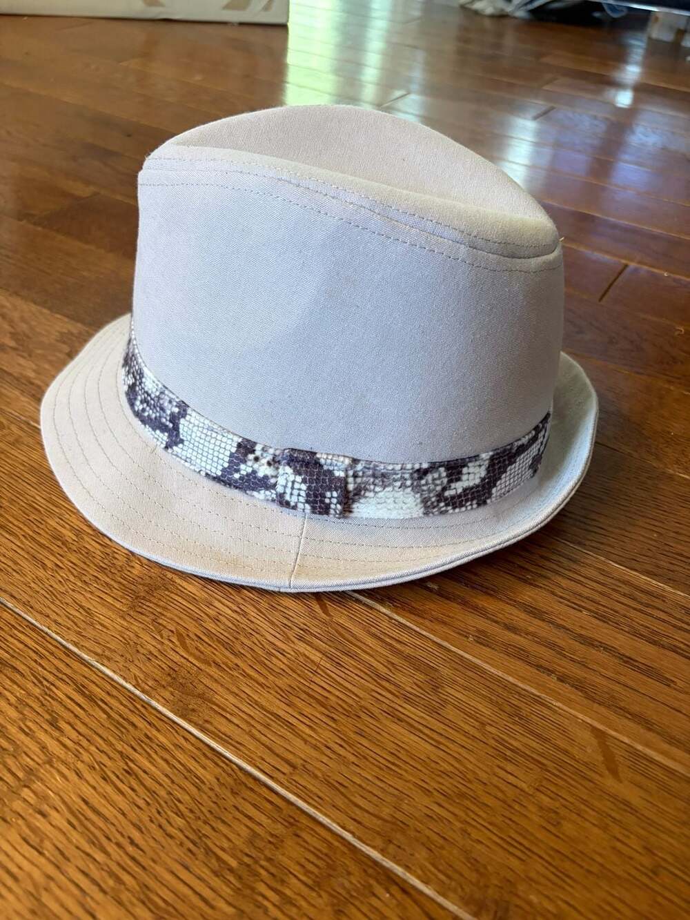 Cato Fedora Hat Size One Size Gray Snake Pattern Band